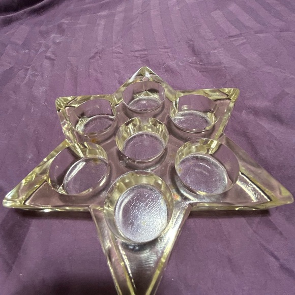 Star-Shaped Glass Candle Holder-7 tea-light- vintage- heavy Star holder - Picture 9 of 11